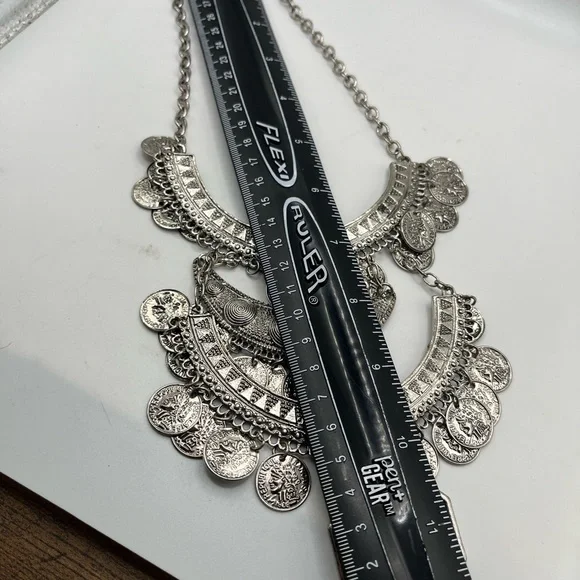 Unique chunky metal gypsy coin necklace - Picture 7 of 8